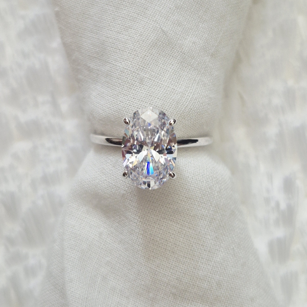 925 Sterling Silver Oval Engagement Ring - Picture 1 of 8